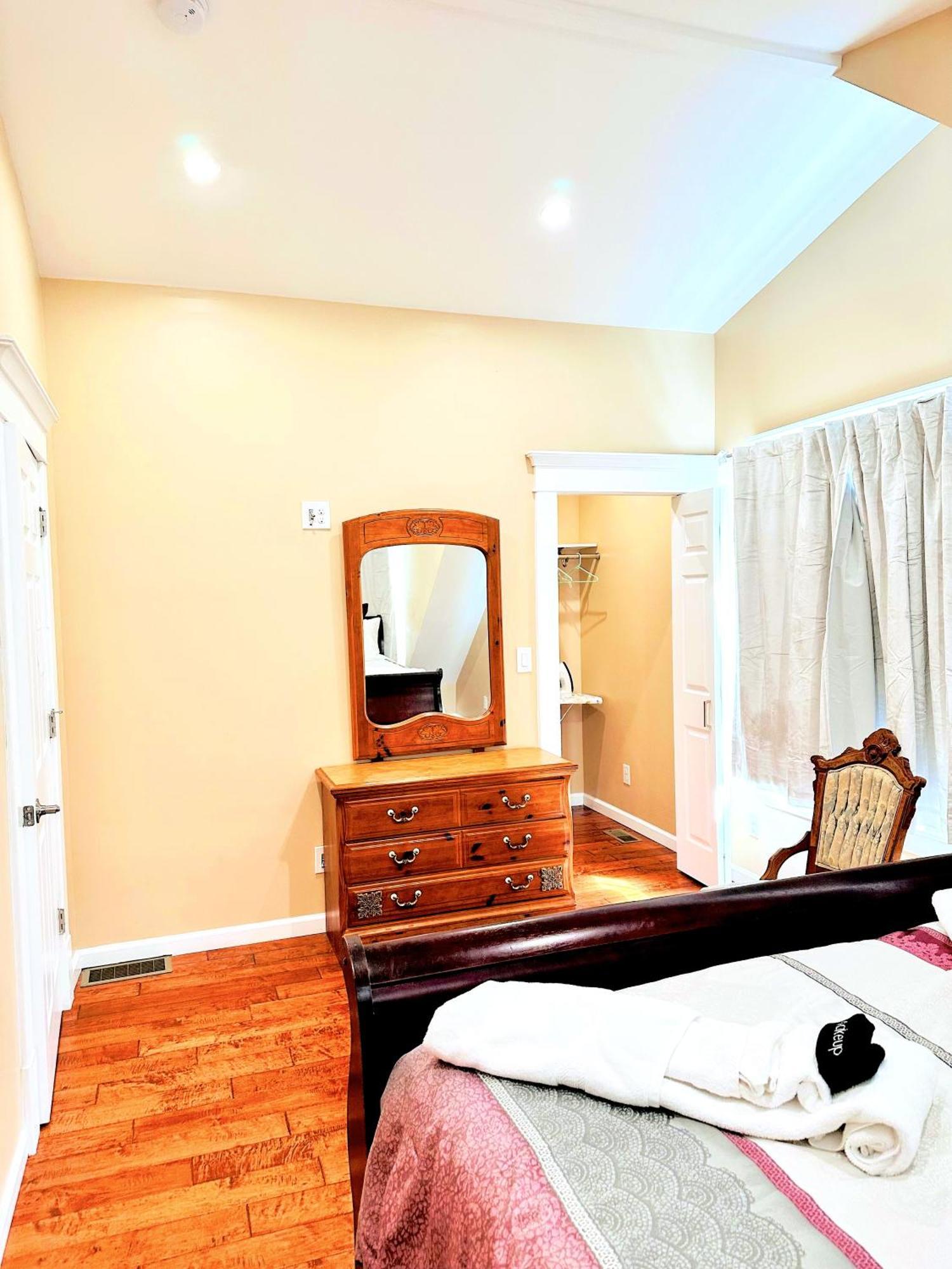 Apartamento Delightful Dwelling Búfalo Exterior foto